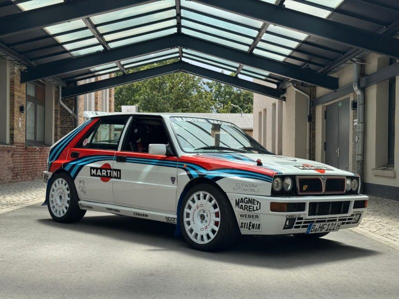 Lancia Delta Integrale 16V Martini Design