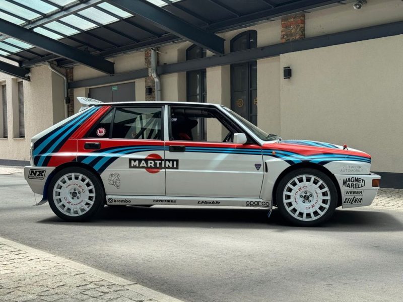 Lancia Delta Integrale 16V Martini Design