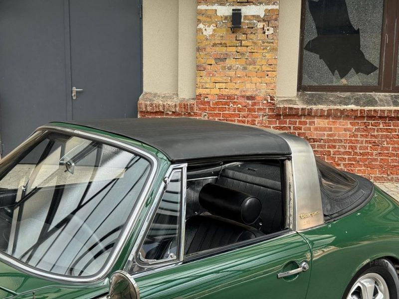Porsche 911 Targa Softwindow