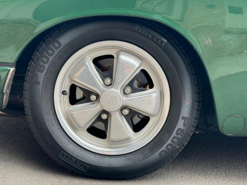 Porsche 911 Targa Softwindow