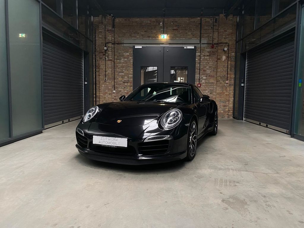 Porsche 911 (991.1) Turbo S in Basaltschwarz Metallic