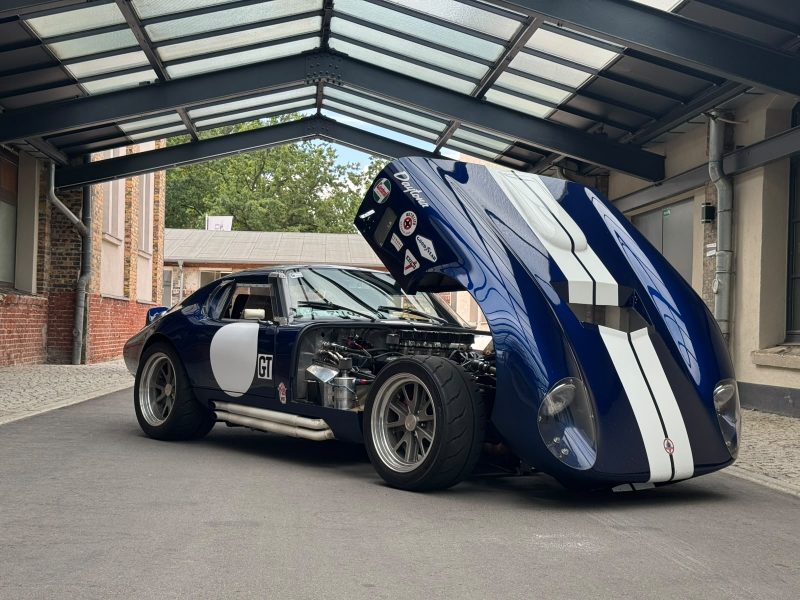 Shelby Daytona Cobra Factory Five